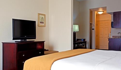 King Room with Mobility Accessible Tub
