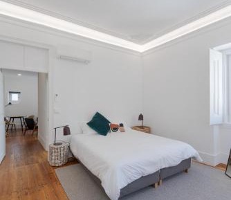 Deluxe Double or Twin Room with Garden View