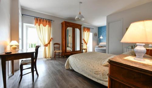 Queen Room