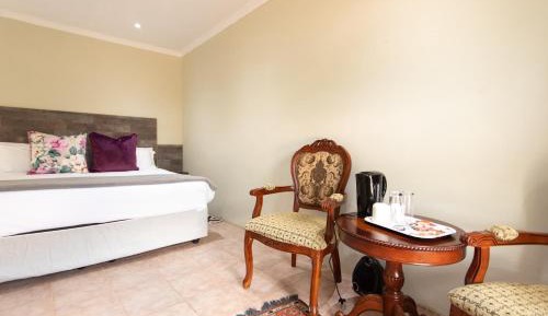 Large Double or Twin Room