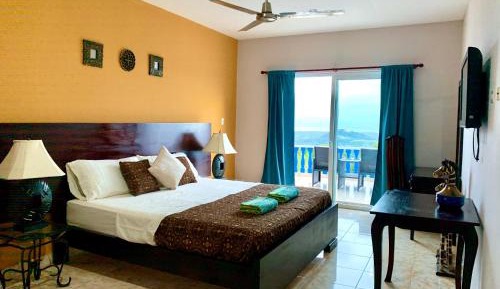 Deluxe Suite with Sea View