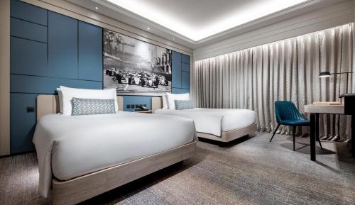Stay & Explore Hotel Package - Lisboeta Deluxe Twin Room