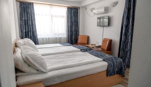 Double or Twin Room with Bathroom