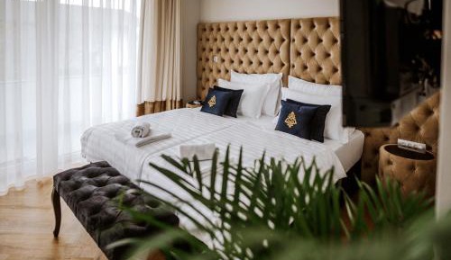Comfort One-Bedroom Apartment with Balcony