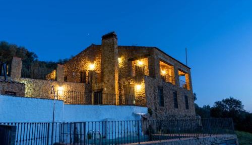 Six-Bedroom House