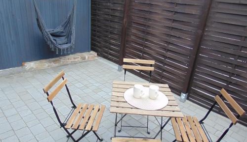 Studio with Terrace