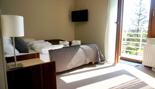 Twin Room with Lake View