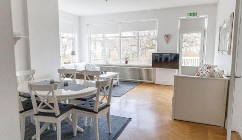 Studio with Terrace (6 Adults)