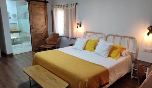 Large Double Room