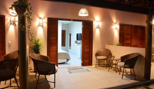 Queen Room with Pool View