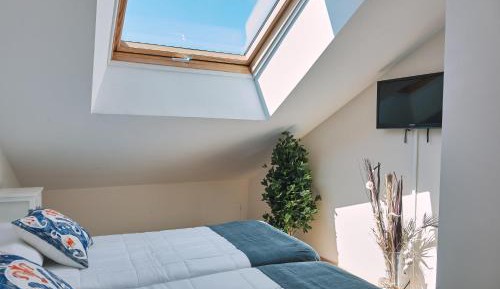 Twin Room with Shared Bathroom