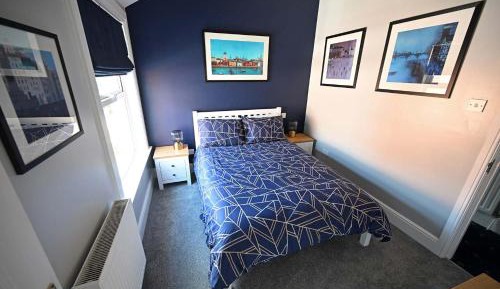 Small Double Room with Private Bathroom