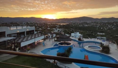 Apartment - Split Level