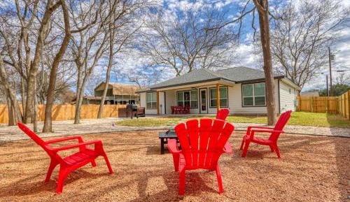 Three-Bedroom Holiday Home 