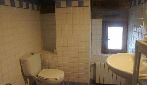 Apartment with Mountain View