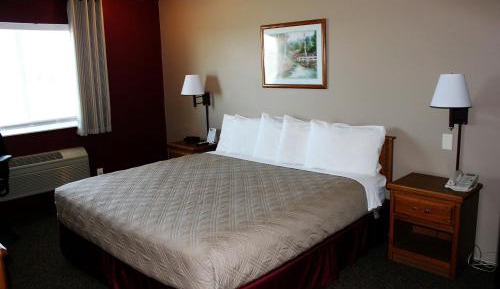 King Room - Non-Smoking