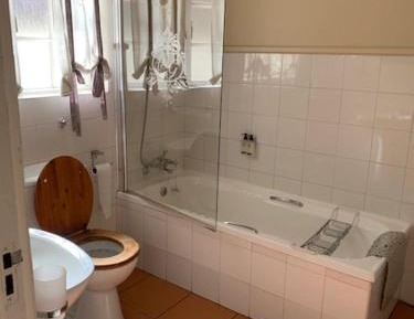 Double or Twin Room with Private Bathroom