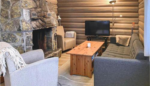 Four-Bedroom Holiday Home