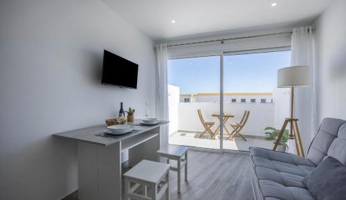 Superior One-Bedroom Apartment with Balcony