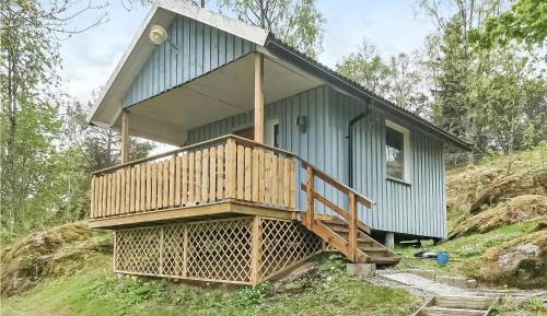 One-Bedroom Holiday Home