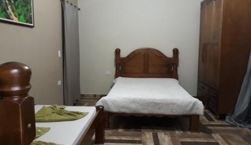 Deluxe Room (2 Adults + 1 Child)