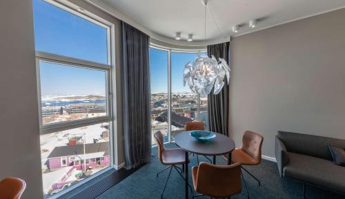 One-Bedroom Suite