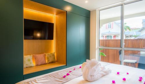 Suite with City View