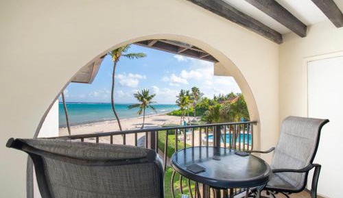 Two-Bedroom Deluxe Apartment with Ocean View