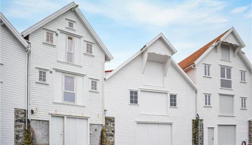 Two-Bedroom Holiday Home