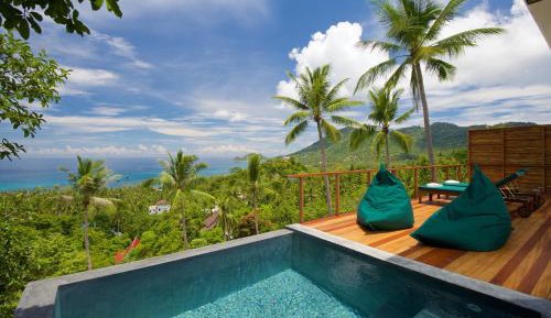 Green Villa with Private Pool & Sea View