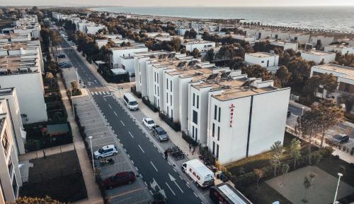 Apartment with View and Balcony