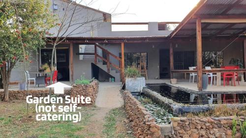 Suite with Garden View
