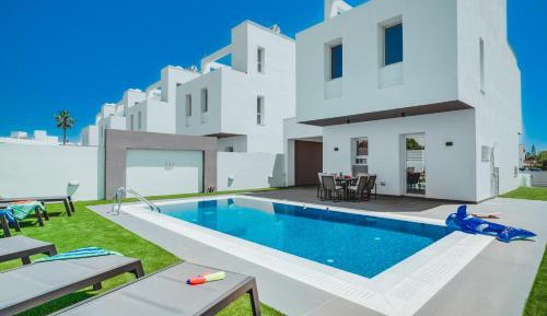 Villa with Private Pool
