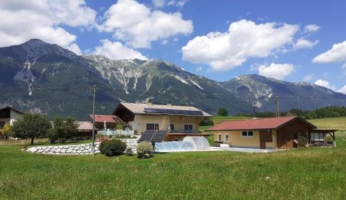 One-Bedroom Apartment with Terrace