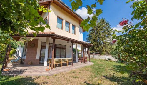 Deluxe Villa