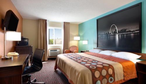 Queen Room - Disability Access/Non-Smoking