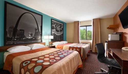Queen Room with Two Queen Beds - Non-Smoking