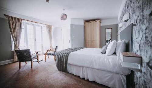 King with sea view and balcony