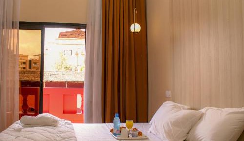 Single Room with Pool View