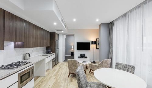 One Bedroom Accessible Suite