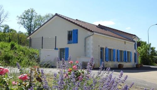 Holiday Home (10 Adults)