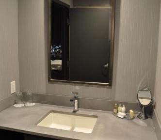  Superior King Room (2 Adults + 2 Children)