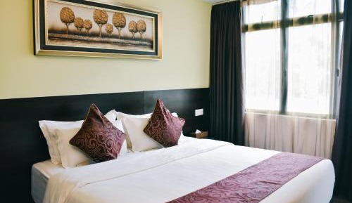  Excutive King Room with Balcony