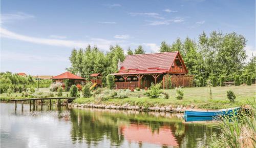 Three-Bedroom Holiday Home 