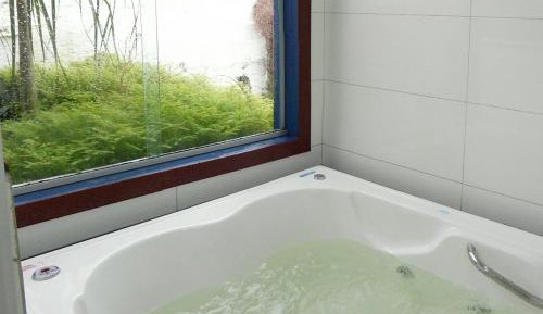 Double Room with Spa Bath