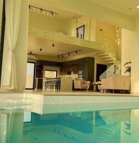 One-Bedroom Villa