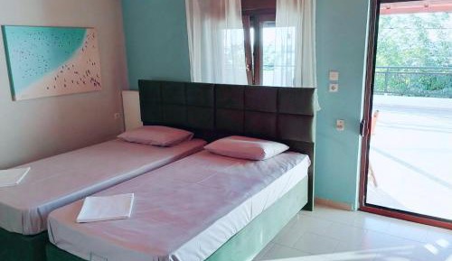 Standard Twin Room with Sea View