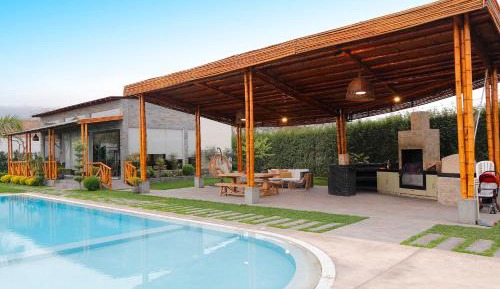 Deluxe Villa