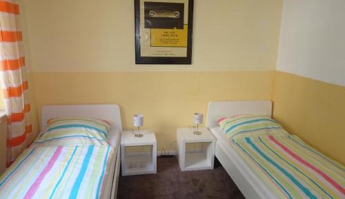 Twin Room with Private Bathroom