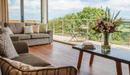 Three Bedroom Valley View Lodge